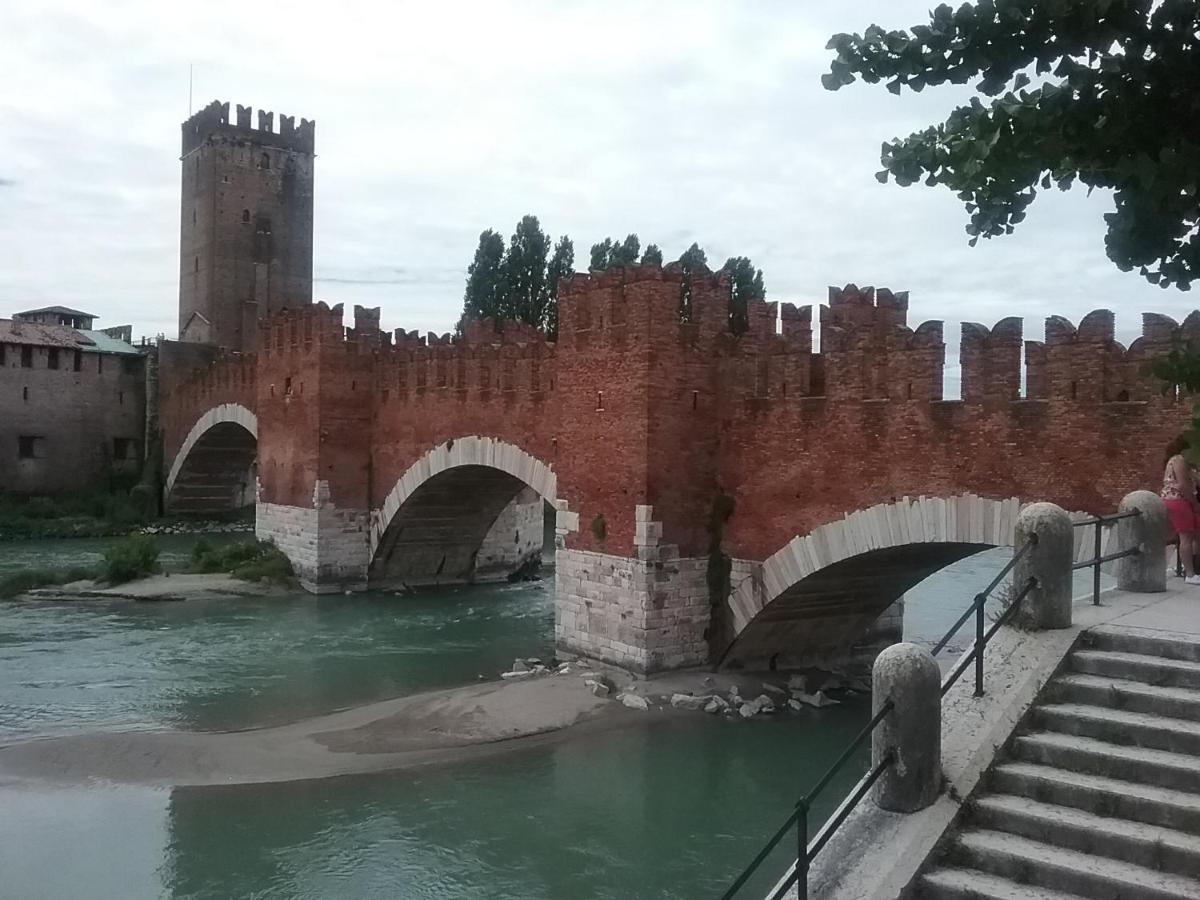 Appartamento Filippo Castelnuovo del Garda Exteriör bild
