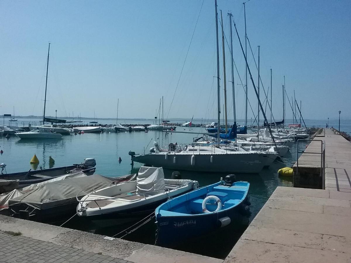 Appartamento Filippo Castelnuovo del Garda Exteriör bild