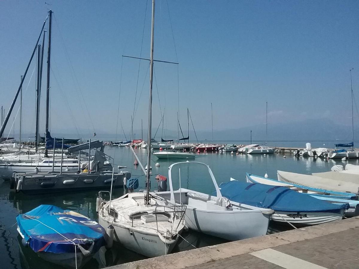 Appartamento Filippo Castelnuovo del Garda Exteriör bild